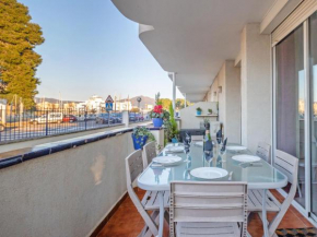 Apartment Symar by Interhome